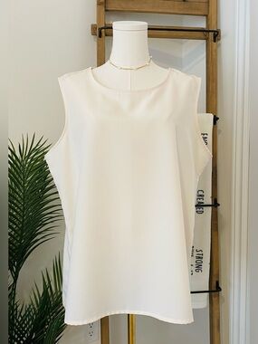 Bon Worth Cream Sleeveless Shell Top, Large